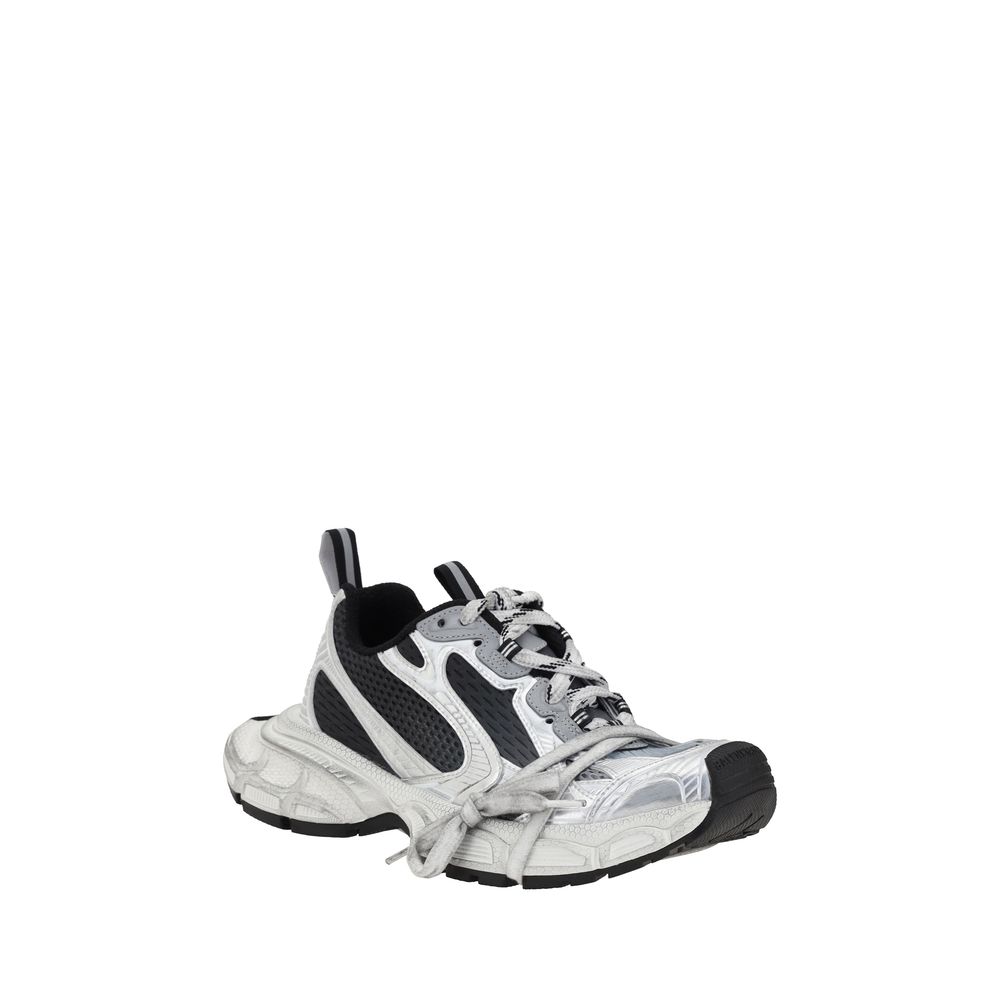 Mehrfarbige Sportschuhe aus Polyethylen