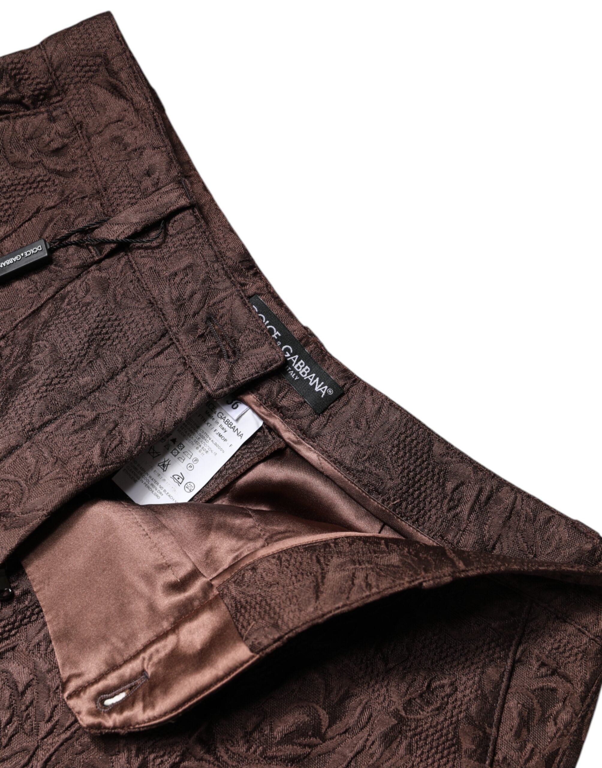 Mid Waist Mini Short aus braunem floralem Brokat