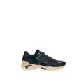 Schwarze Sportsneaker aus Wildleder