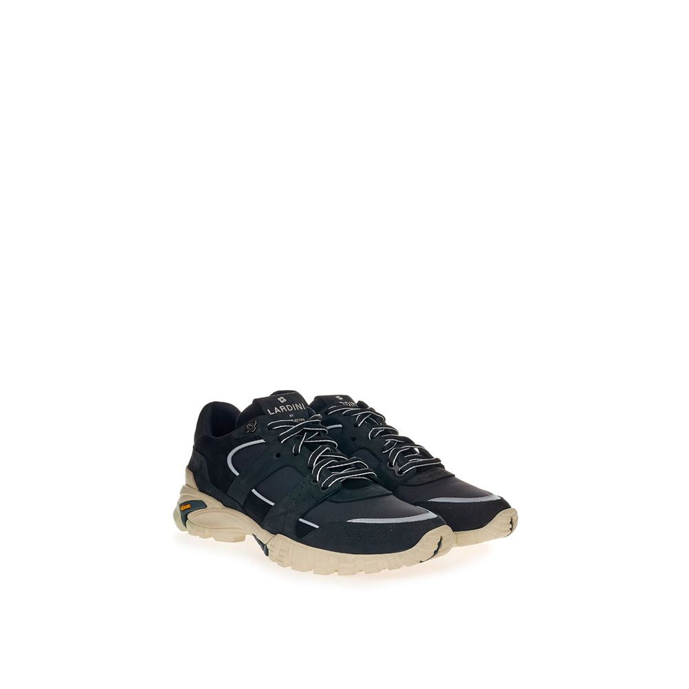 Schwarze Sportsneaker aus Wildleder