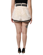 Weiße Hot Pants aus Kunstpelz mit hoher Taille
