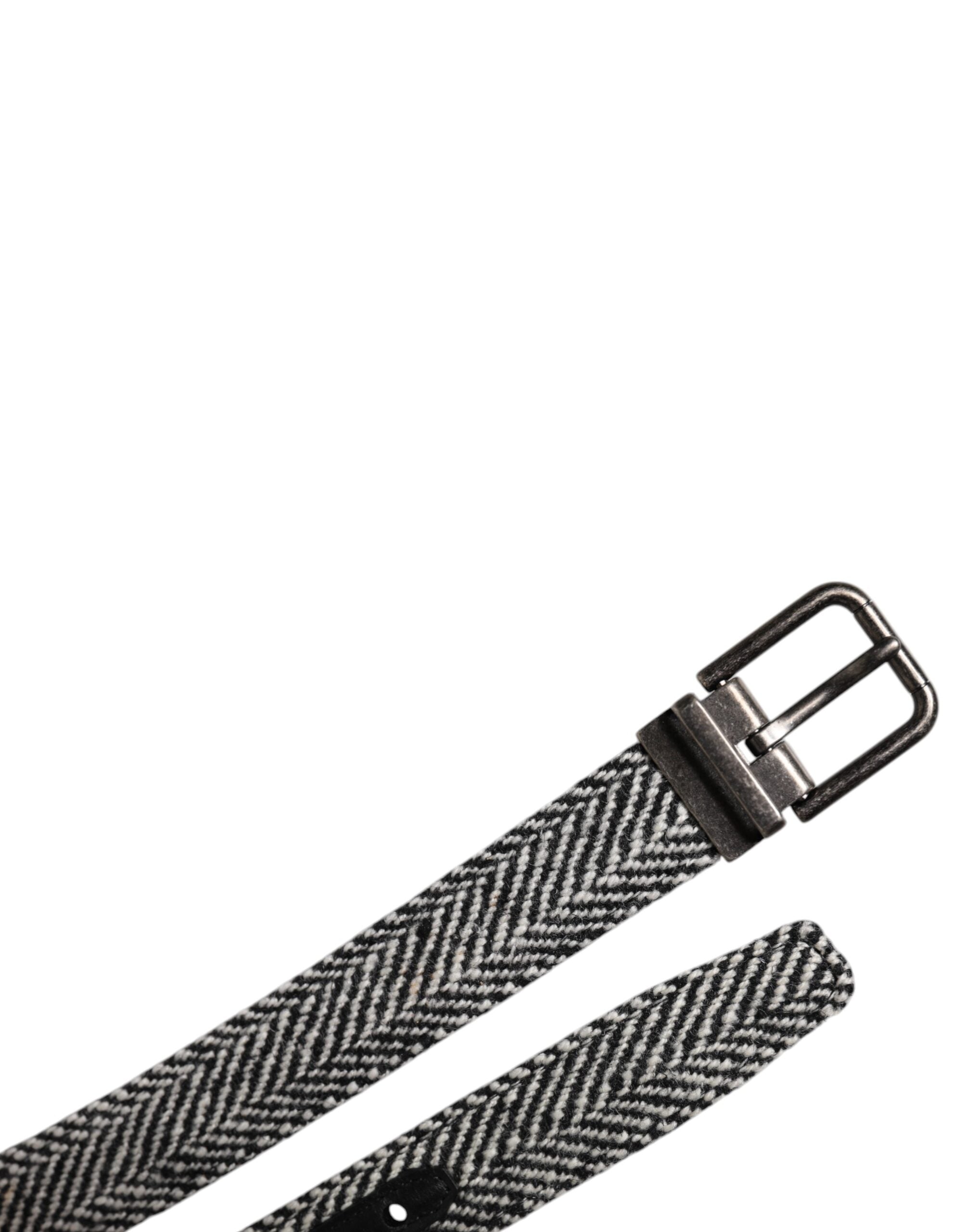 Gürtel mit Metallschnalle in Schwarz-Weiß-Silberfarben
