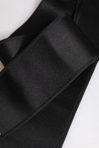 Breiter Taillengürtel aus schwarzem Satin