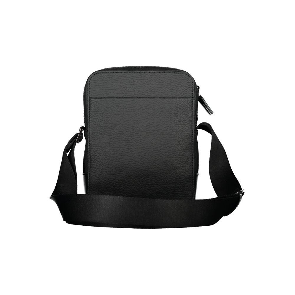 Elegante schwarze Umhängetasche mit Kontrastdetails
