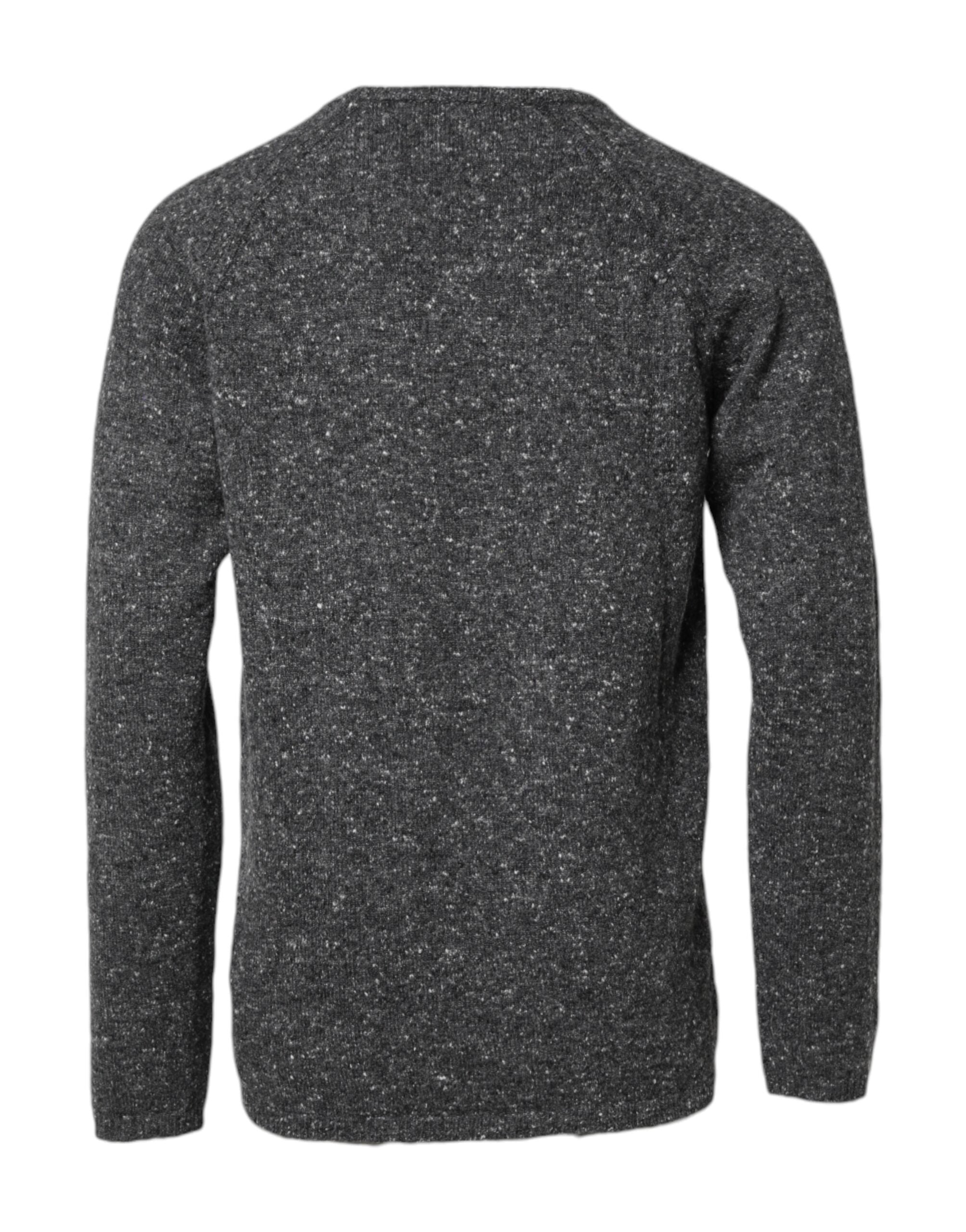 Grauer Wollstrickpullover mit Rundhalsausschnitt