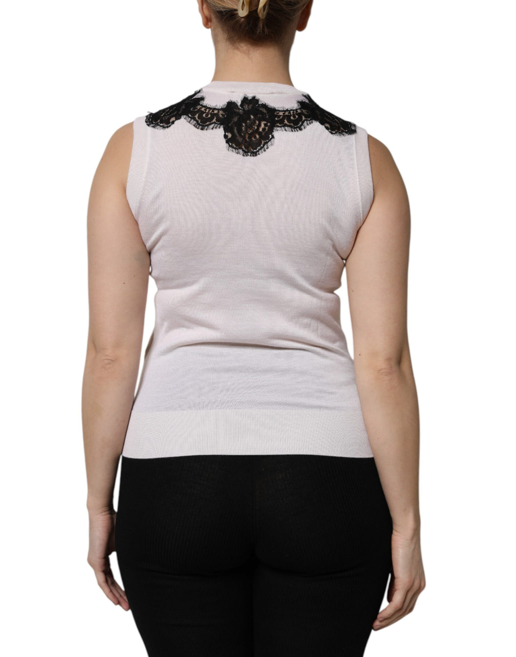 Weißes Kaschmir-Tanktop mit floralen Spitzendetails