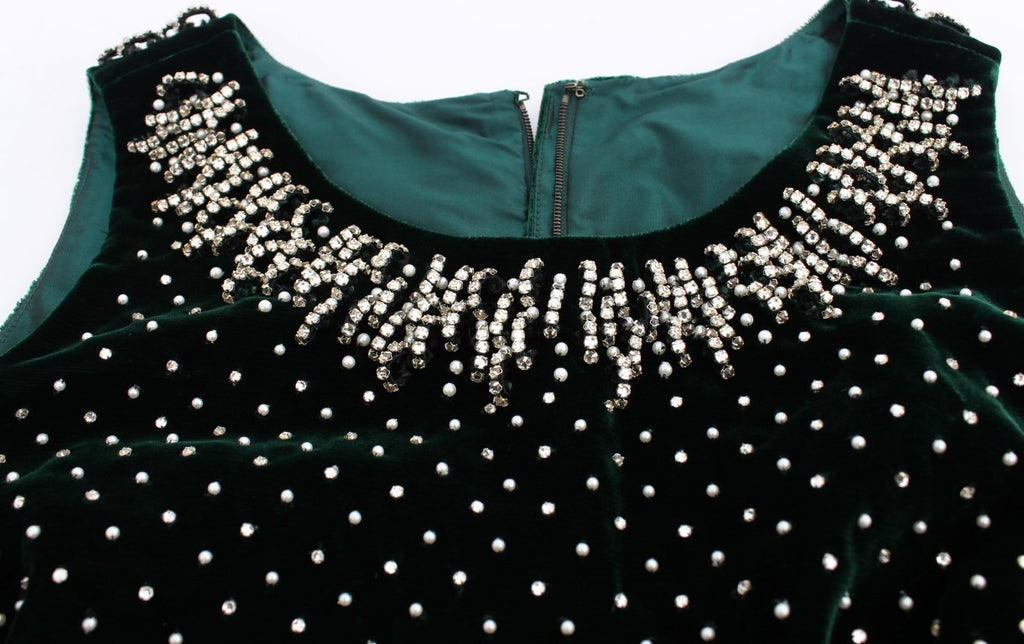 Grünes Samt-Maxikleid mit Kristallen
