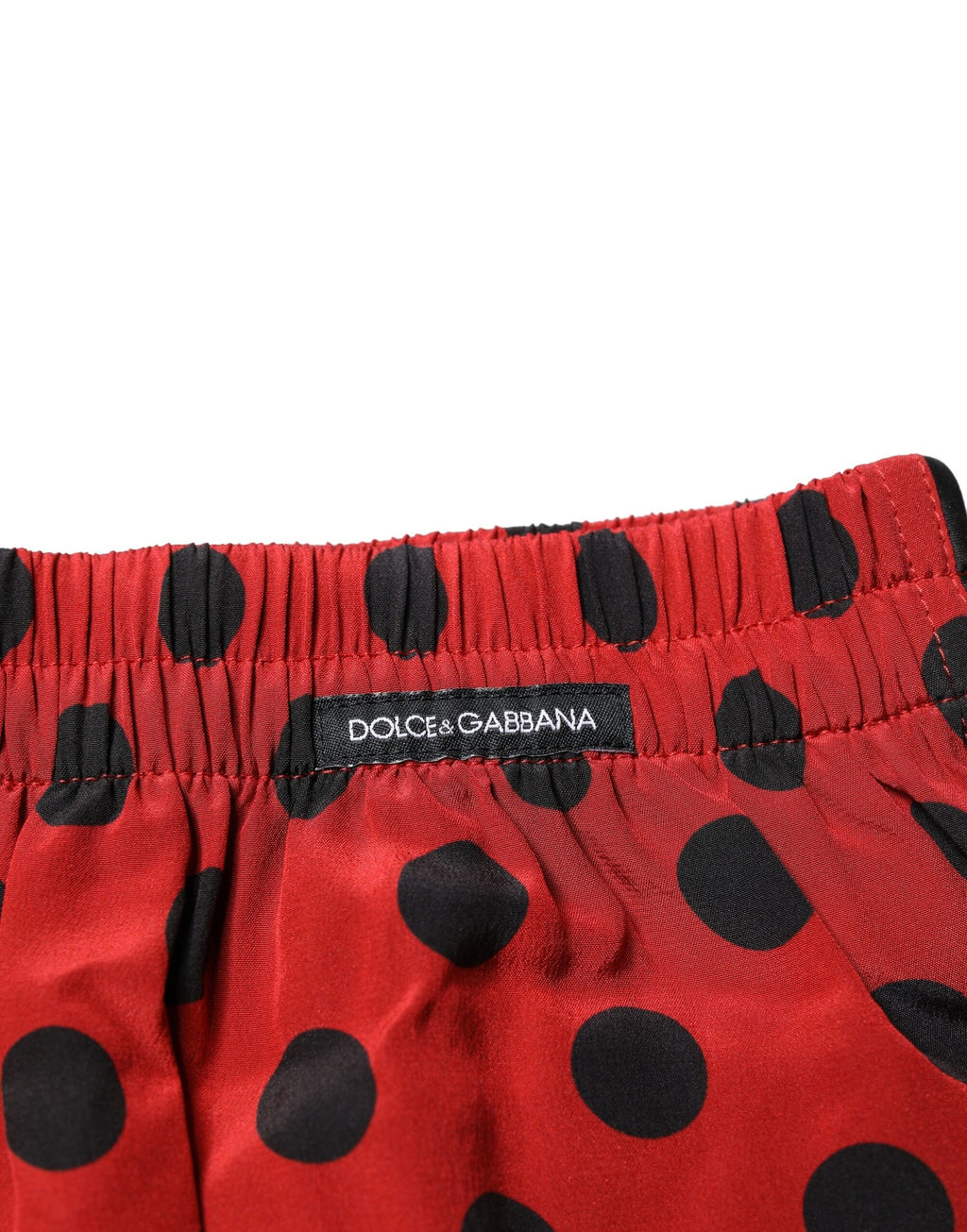 Rote Seidenboxershorts mit Tupfenunterwäsche