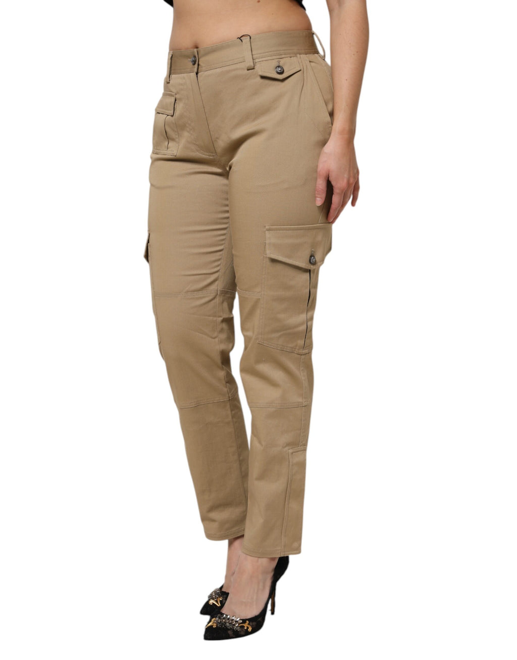 Braune Baumwoll-Cargohose mit schmal zulaufendem Bein