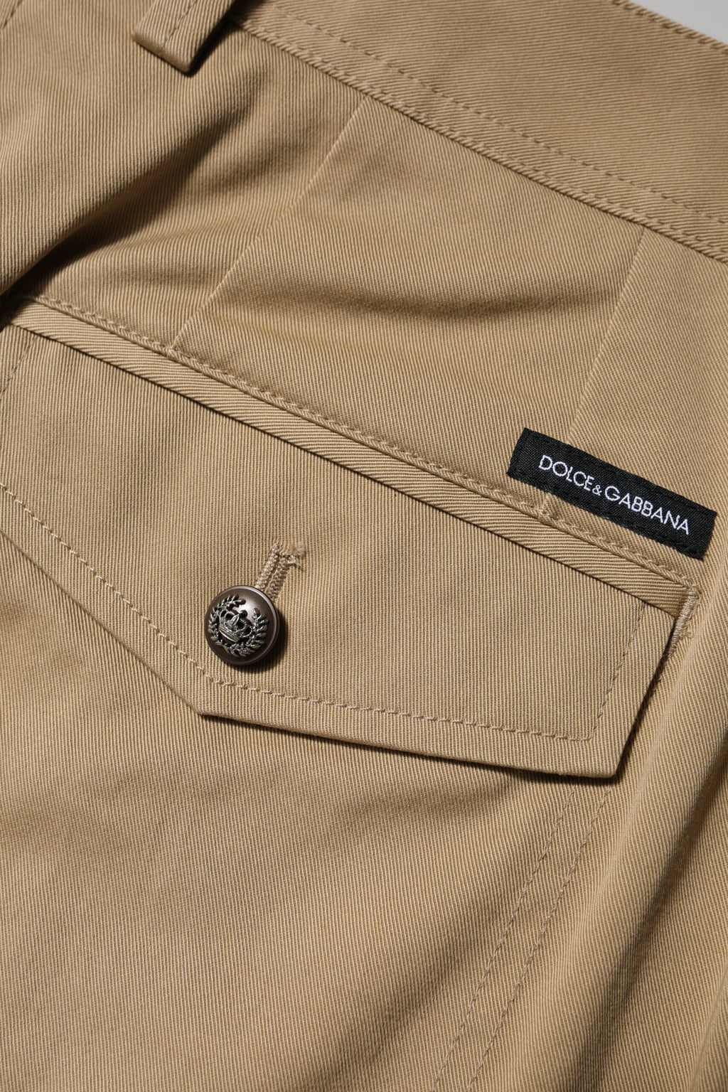 Braune Baumwoll-Cargohose mit schmal zulaufendem Bein