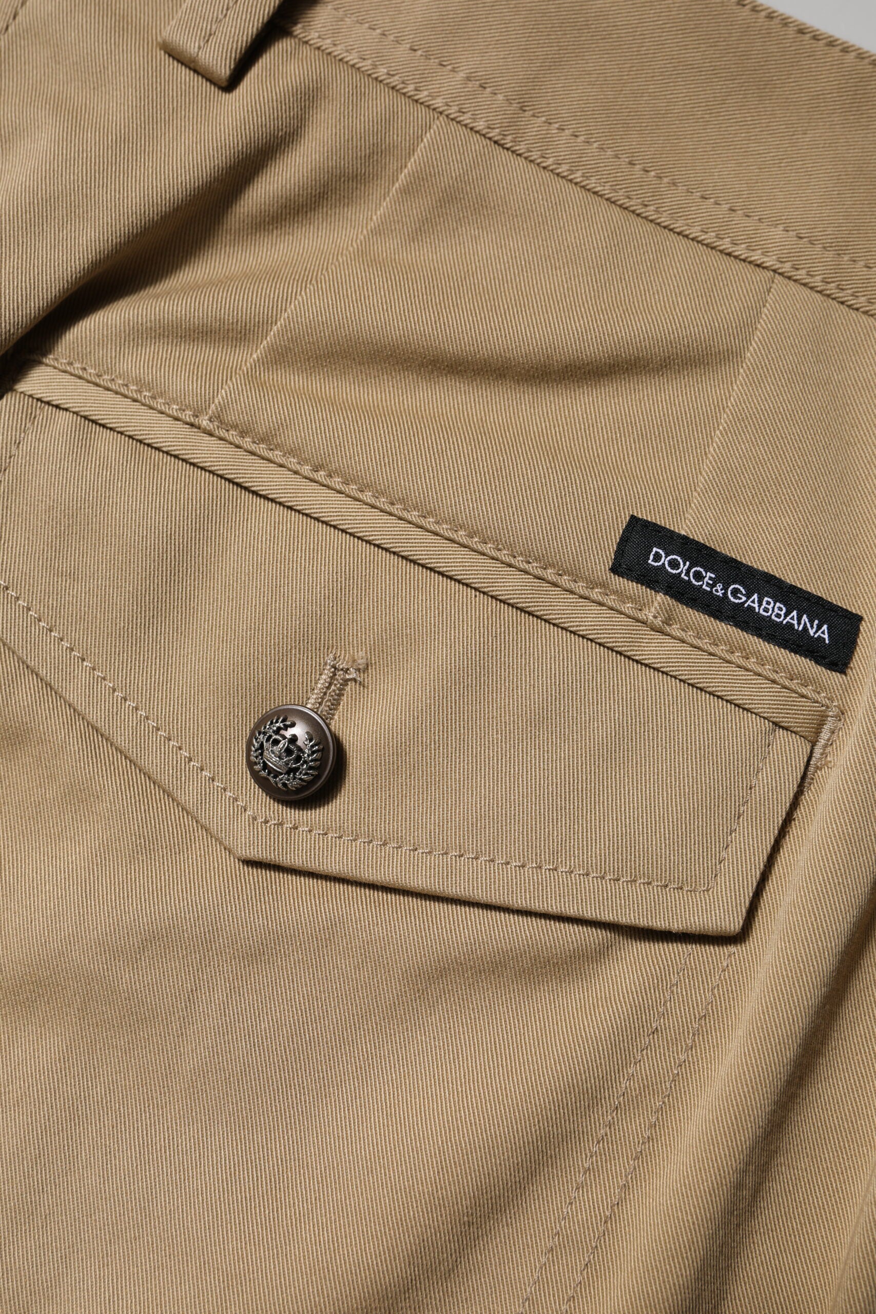 Braune Baumwoll-Cargohose mit schmal zulaufendem Bein