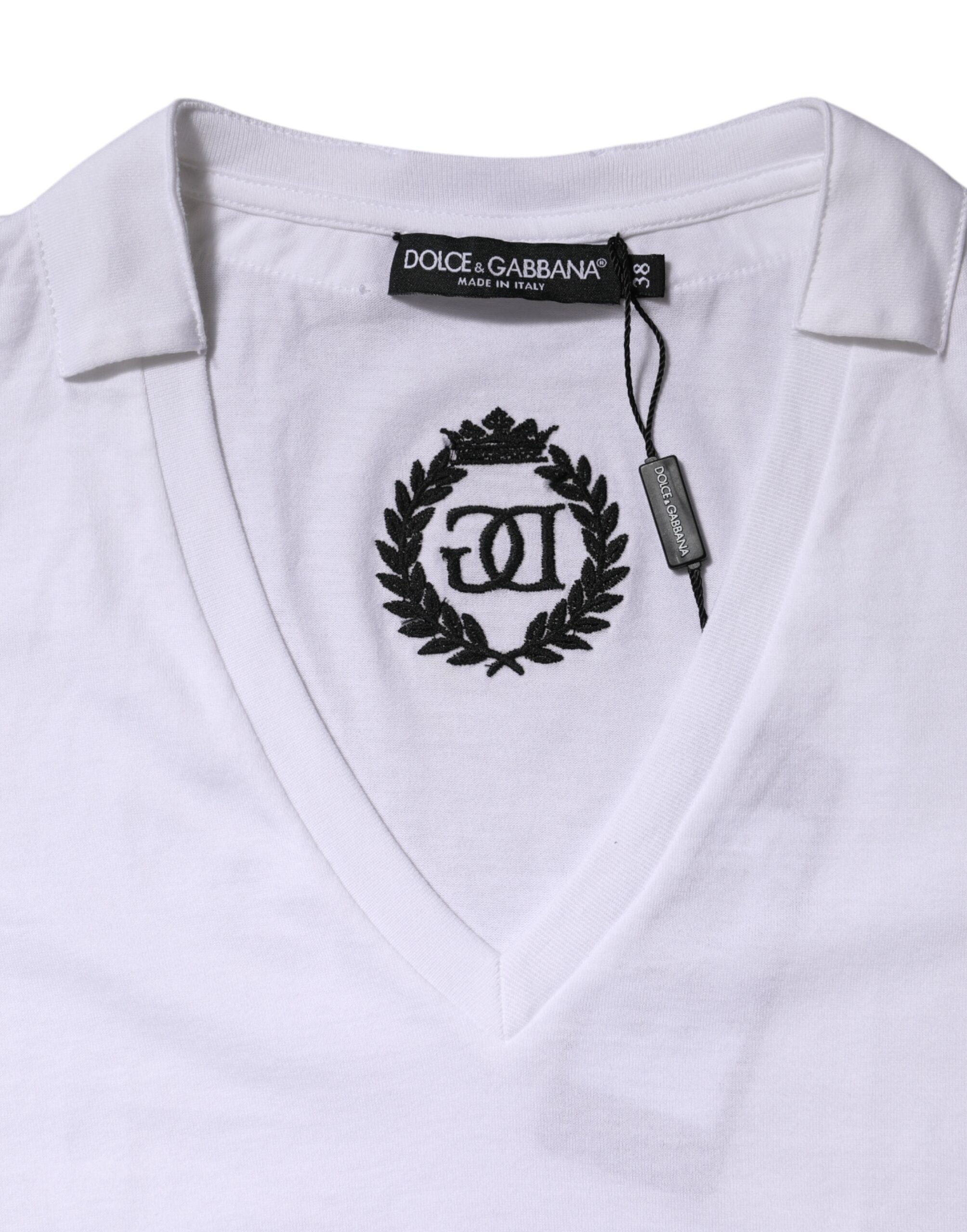 Weißes kurzärmliges V-Neck T-Shirt aus Baumwolle