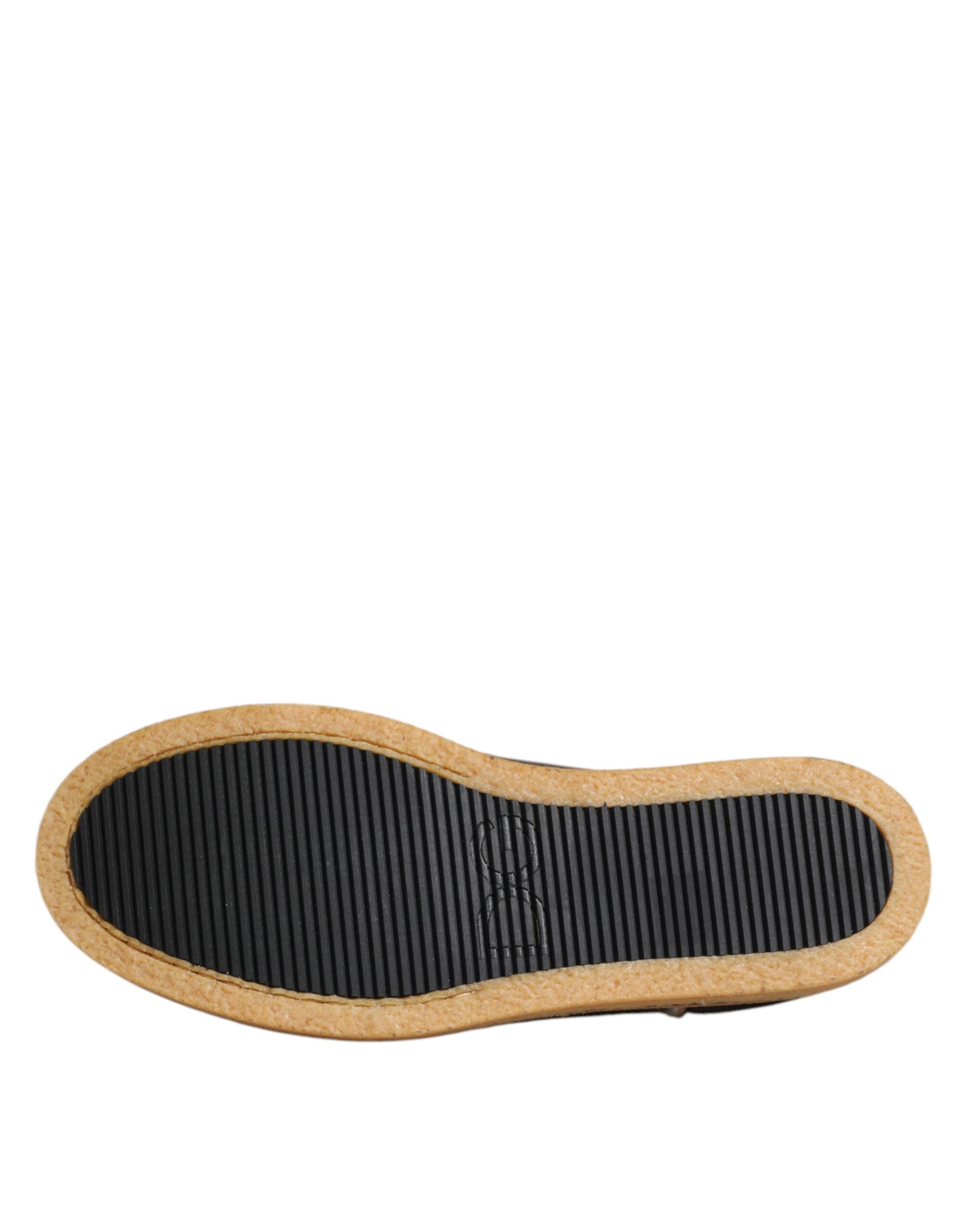 Loafer aus Kalbsleder in Braun und Weiß