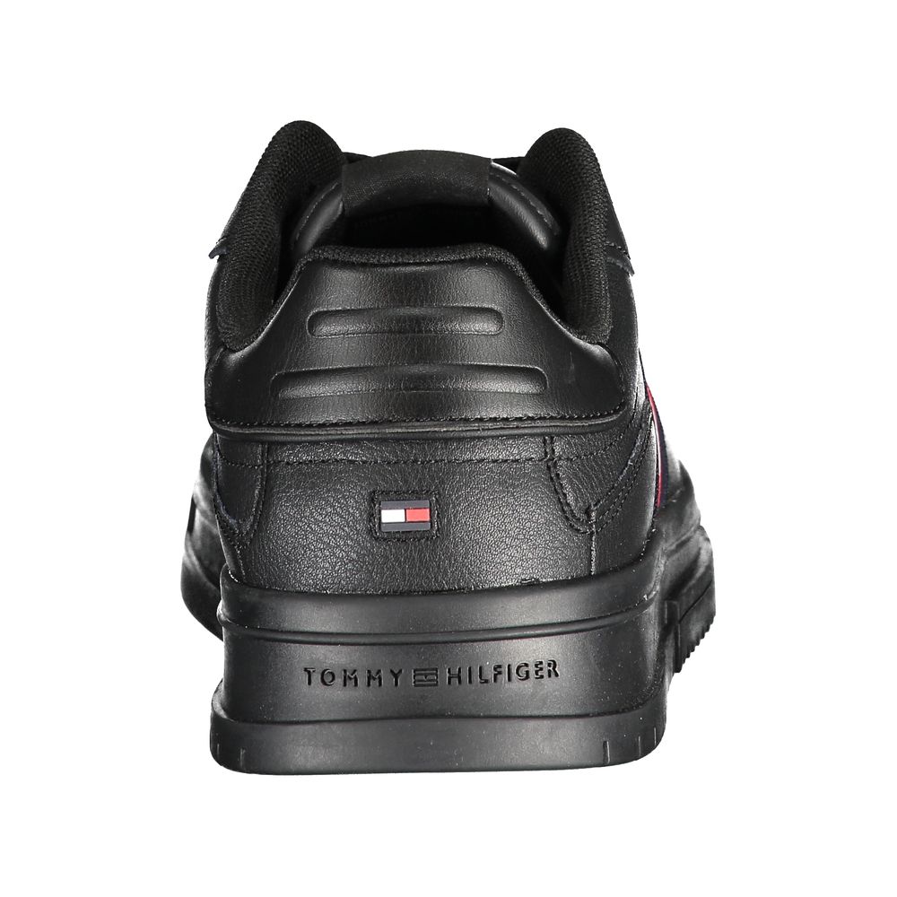 Sneaker aus schwarzem Leder für Herren