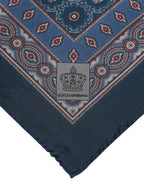 Blau bedrucktes quadratisches Seidenfoulard für Herren