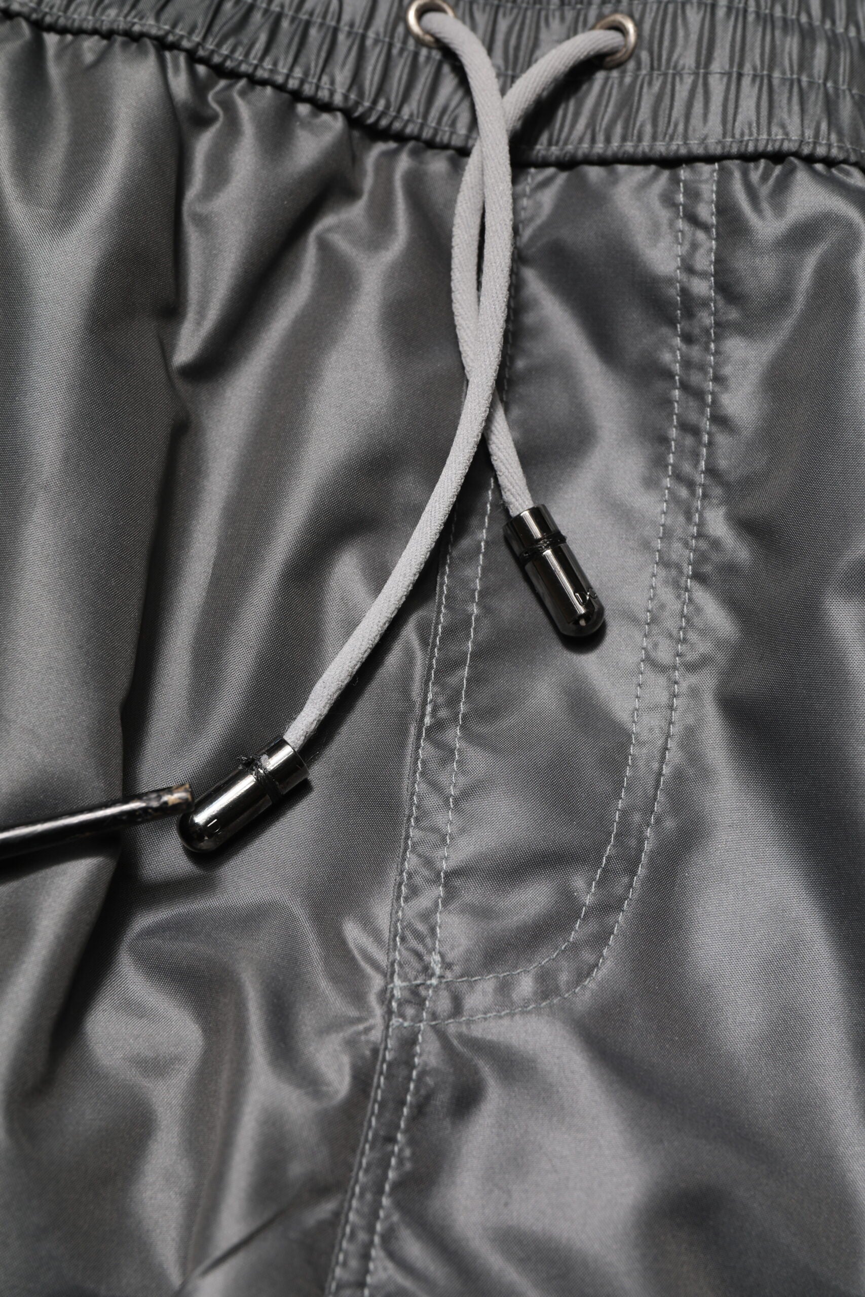 Graue Bermudashorts aus Polyester mit mittlerer Bundhöhe für die Freizeit