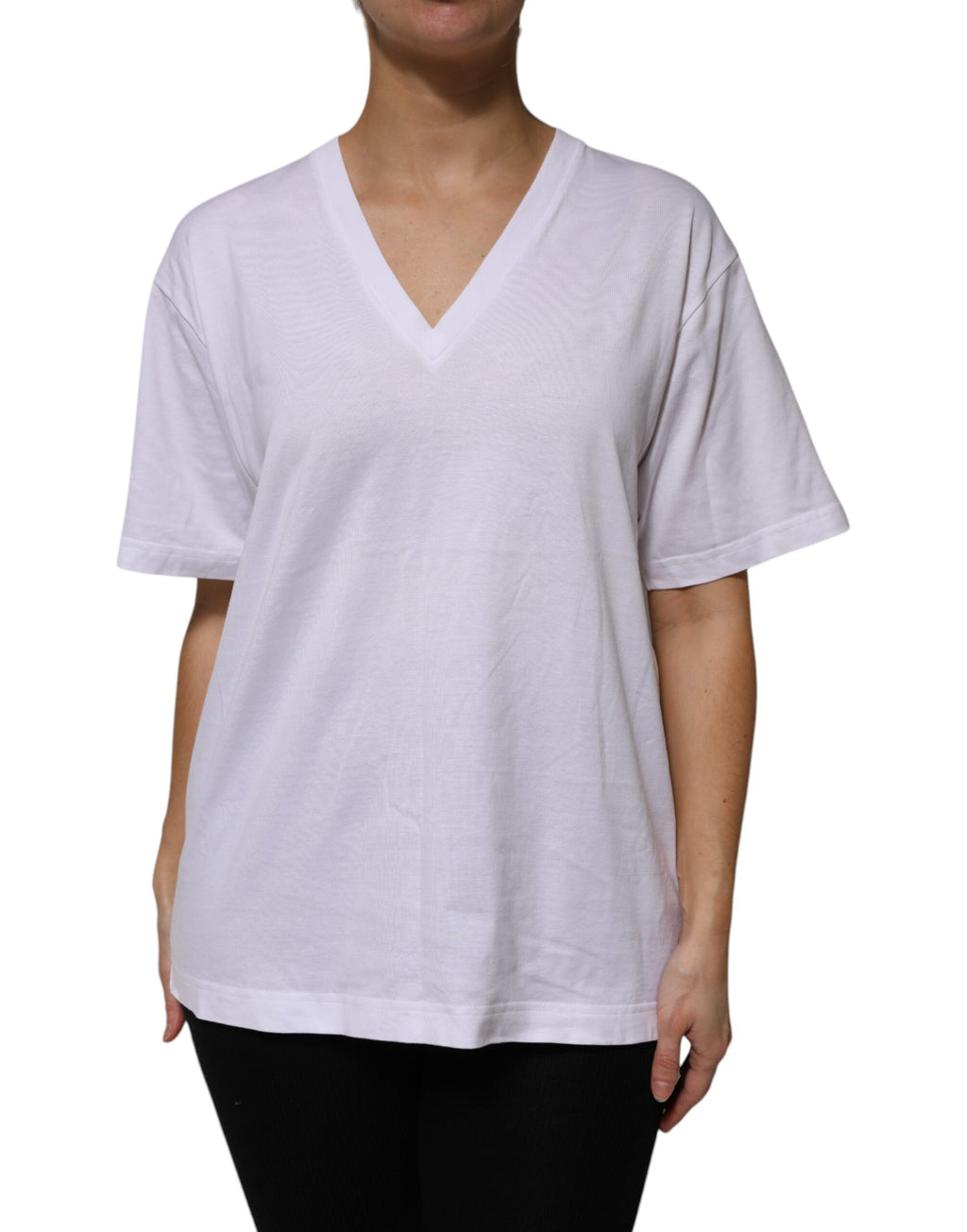 Weißes Baumwoll-T-Shirt mit kurzen Ärmeln und V-Ausschnitt