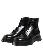 Stivaletti con logo in pelle nera con lacci
