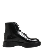 Stivaletti con logo in pelle nera con lacci