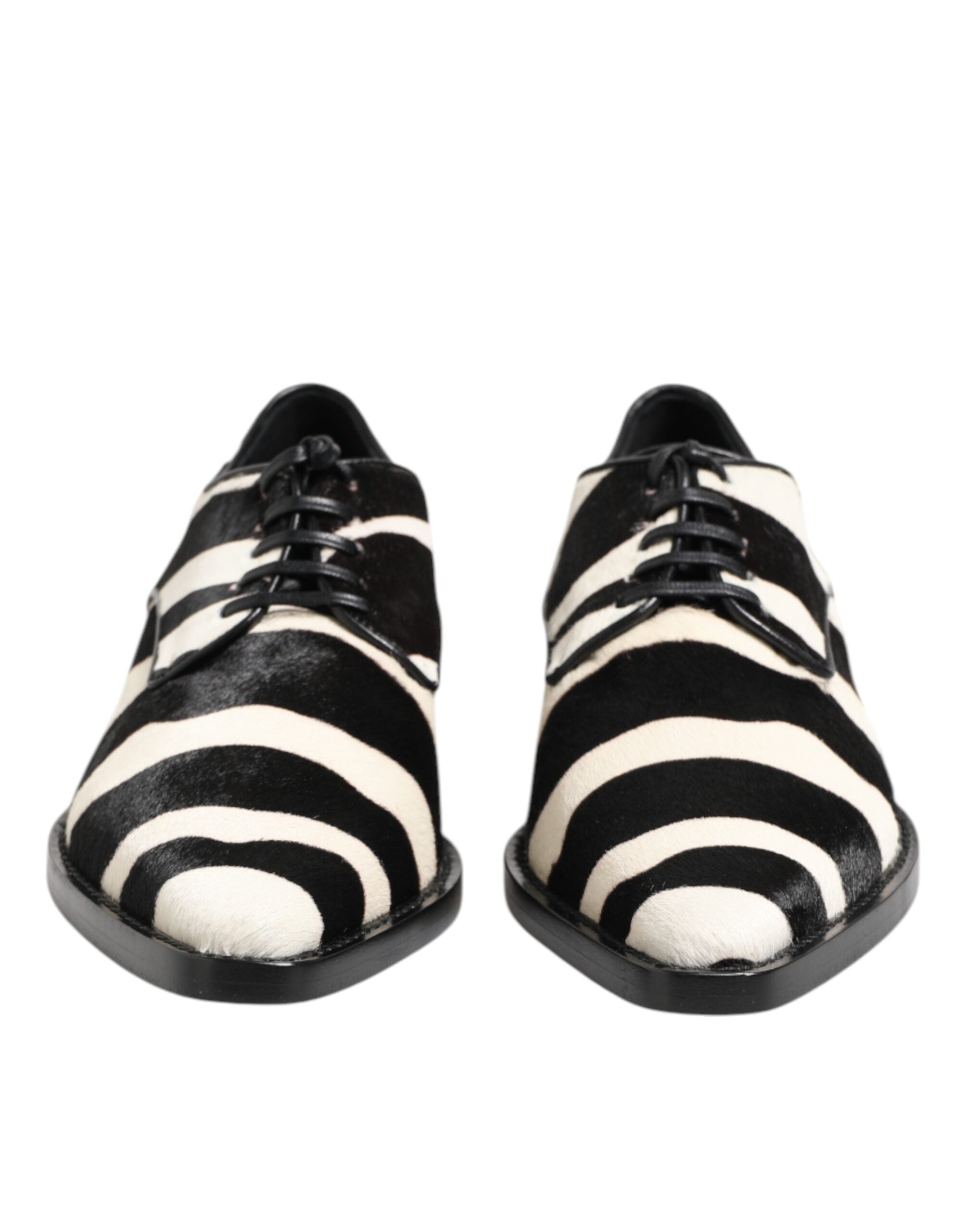 Schwarze Weiß Zebra Ponyfell Pumps