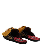 Mehrfarbige verzierte flache Sandalen