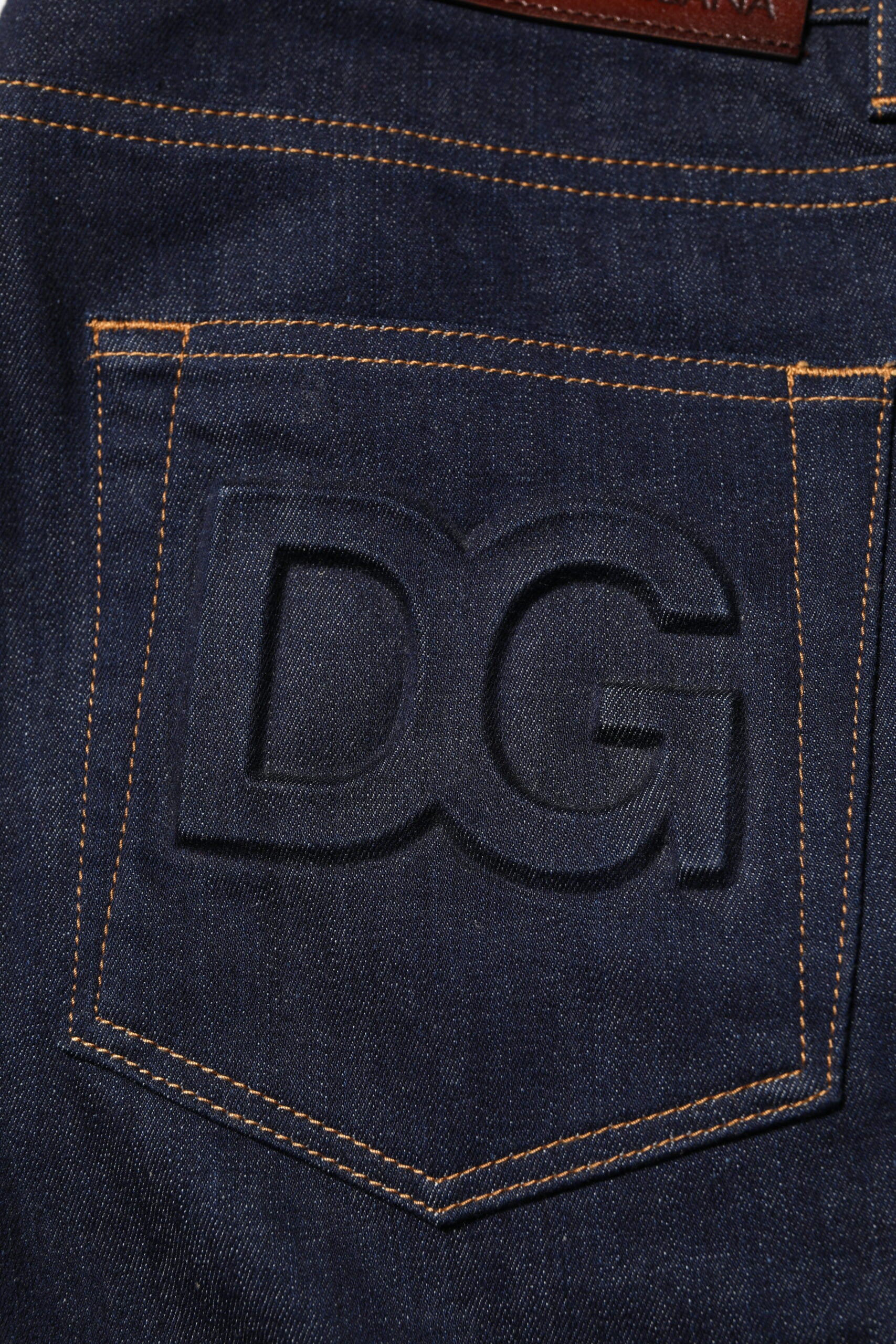 Dunkelblaue Baumwoll-Denim-Slim-Fit-Jeans mit Logo für Herren