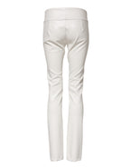 Weiße High-Waist-Hose aus Polyurethan mit schmal zulaufendem Bein