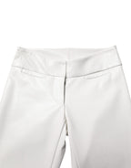 Weiße High-Waist-Hose aus Polyurethan mit schmal zulaufendem Bein