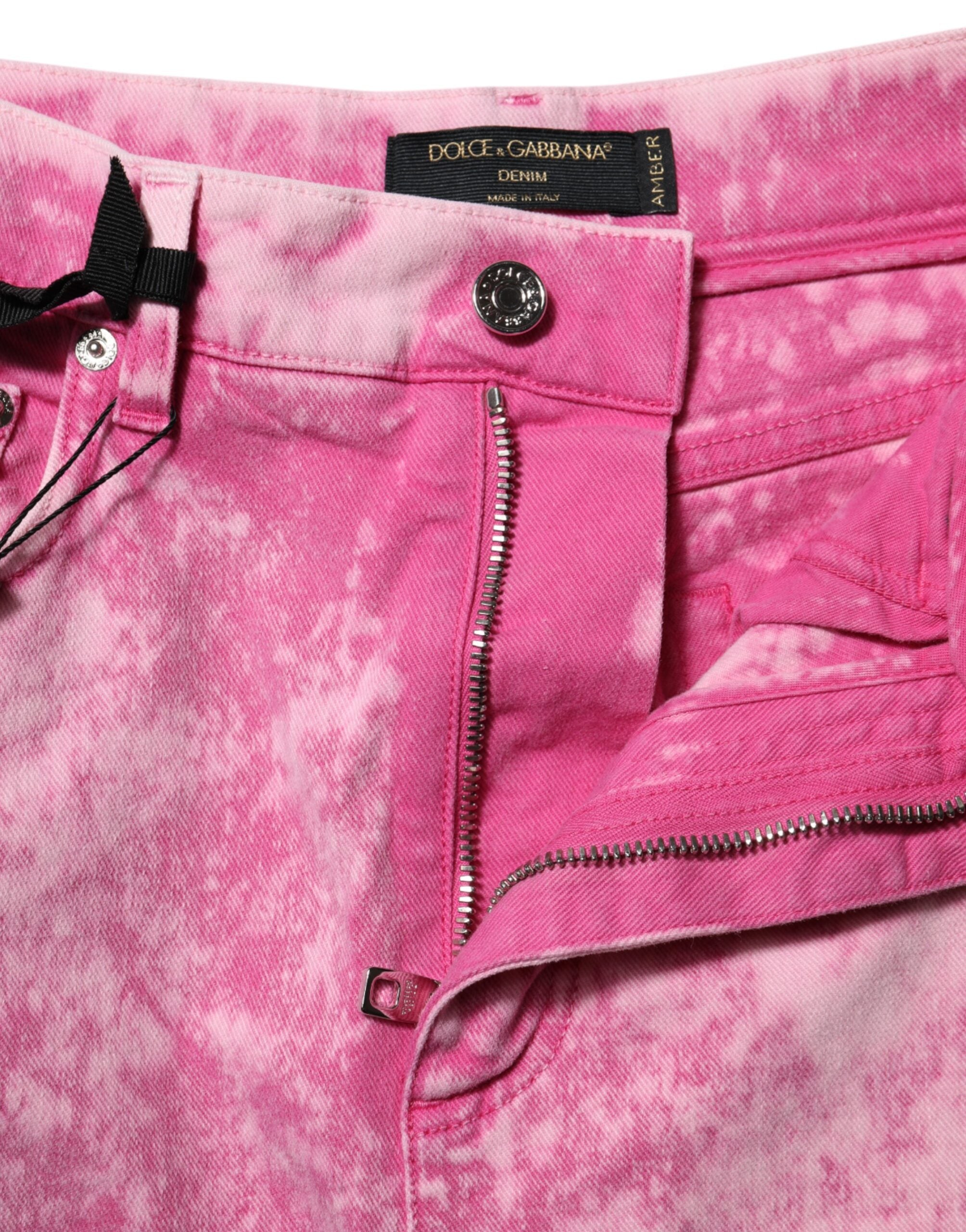 Pinkfarbene High-Waist Tapered Jeans mit Batikmuster
