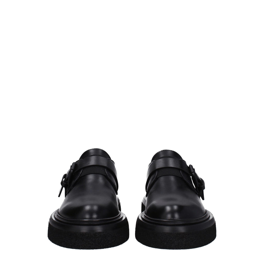 Schwarze Oxford- und Derbyschuhe aus Leder