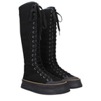 Schwarze Schnürstiefeletten aus Stoff