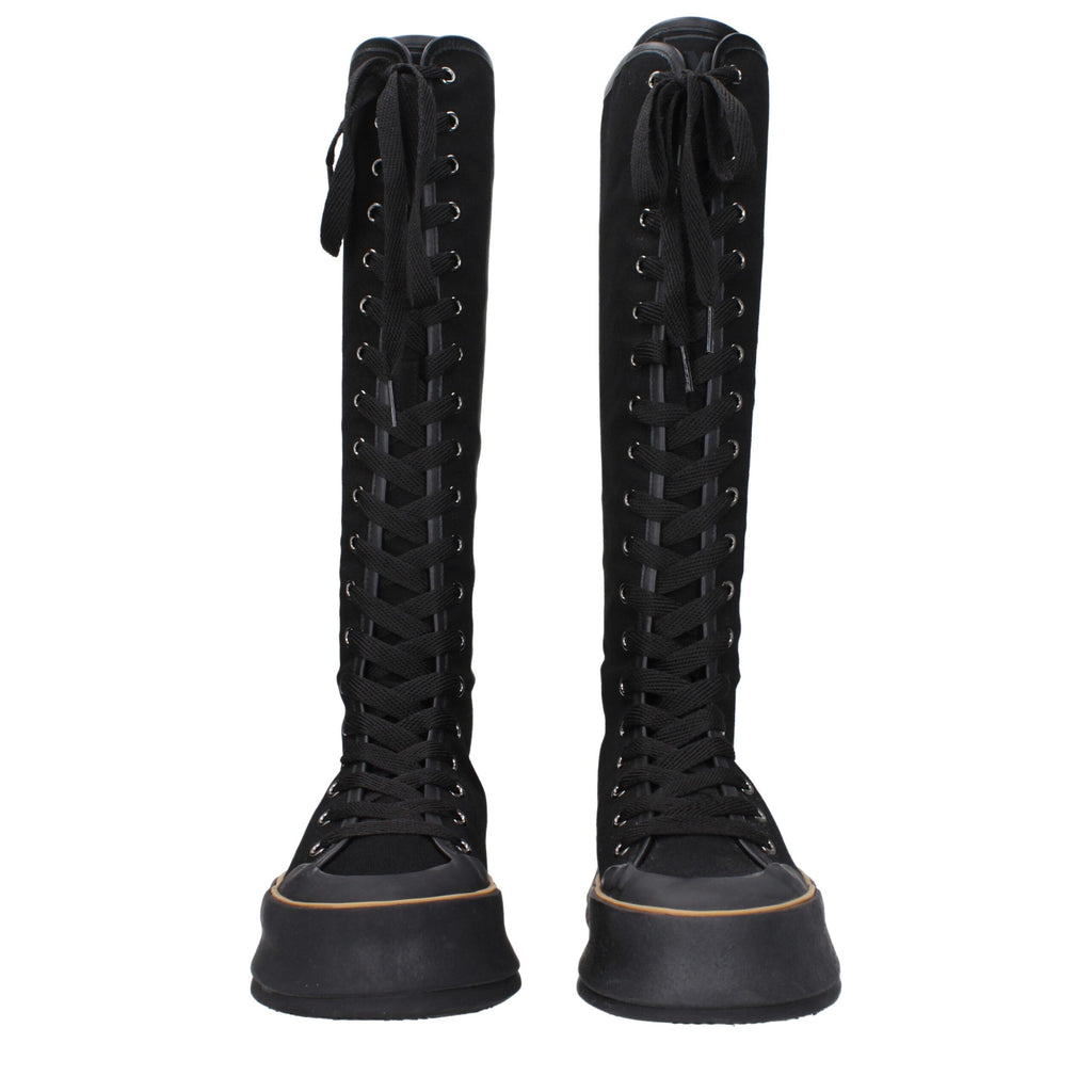 Schwarze Schnürstiefeletten aus Stoff