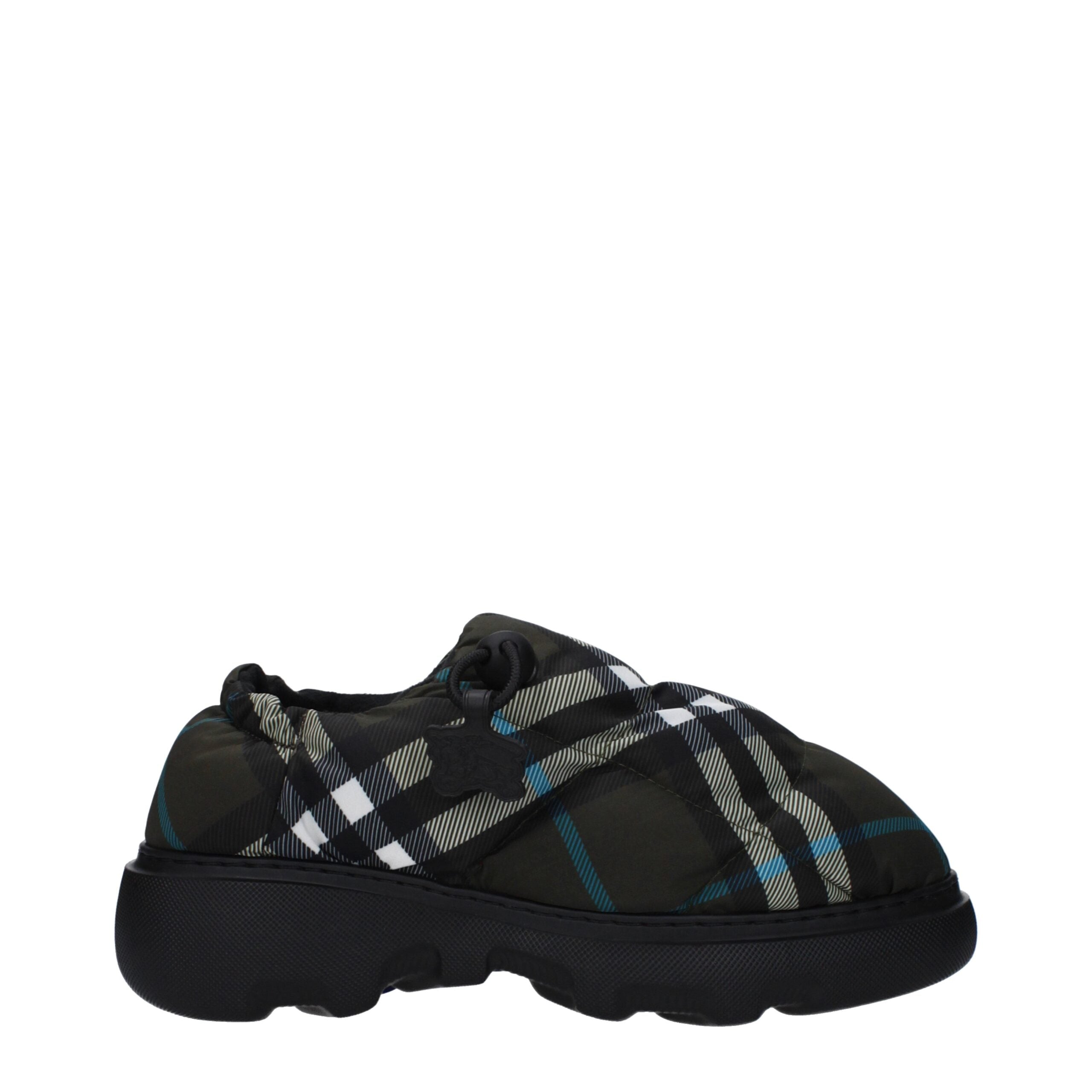 Grüne Slip-On Loafers aus Stoff