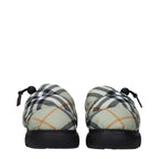 Grüne Slip-On-Loafer aus Stoff
