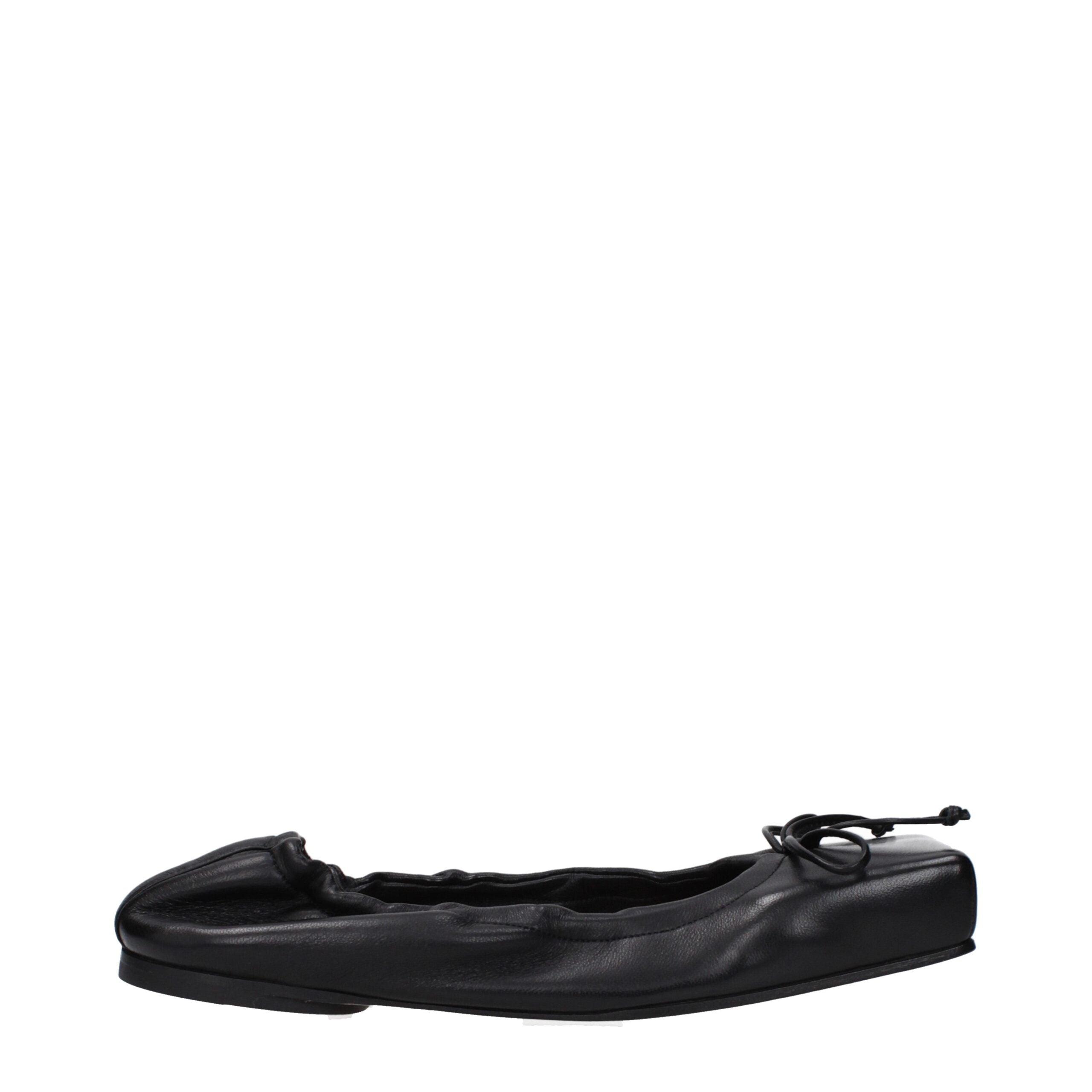 Ballettflats aus schwarzem Leder