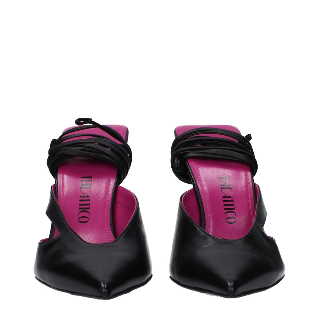 Sandaletten mit Stilettoabsatz aus schwarzem Leder