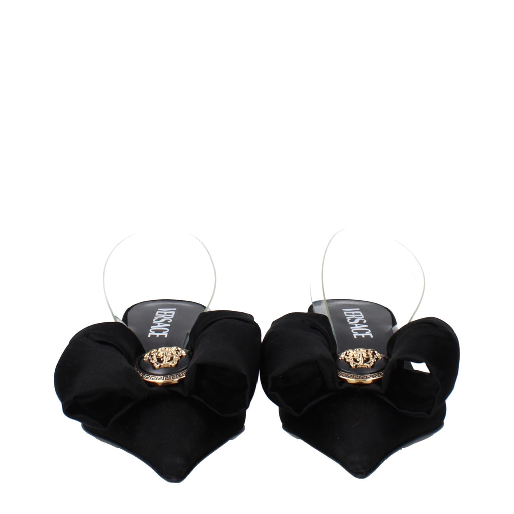Schwarze flache Satinsandalen