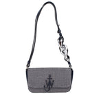 Schultertasche aus blauem Stoff