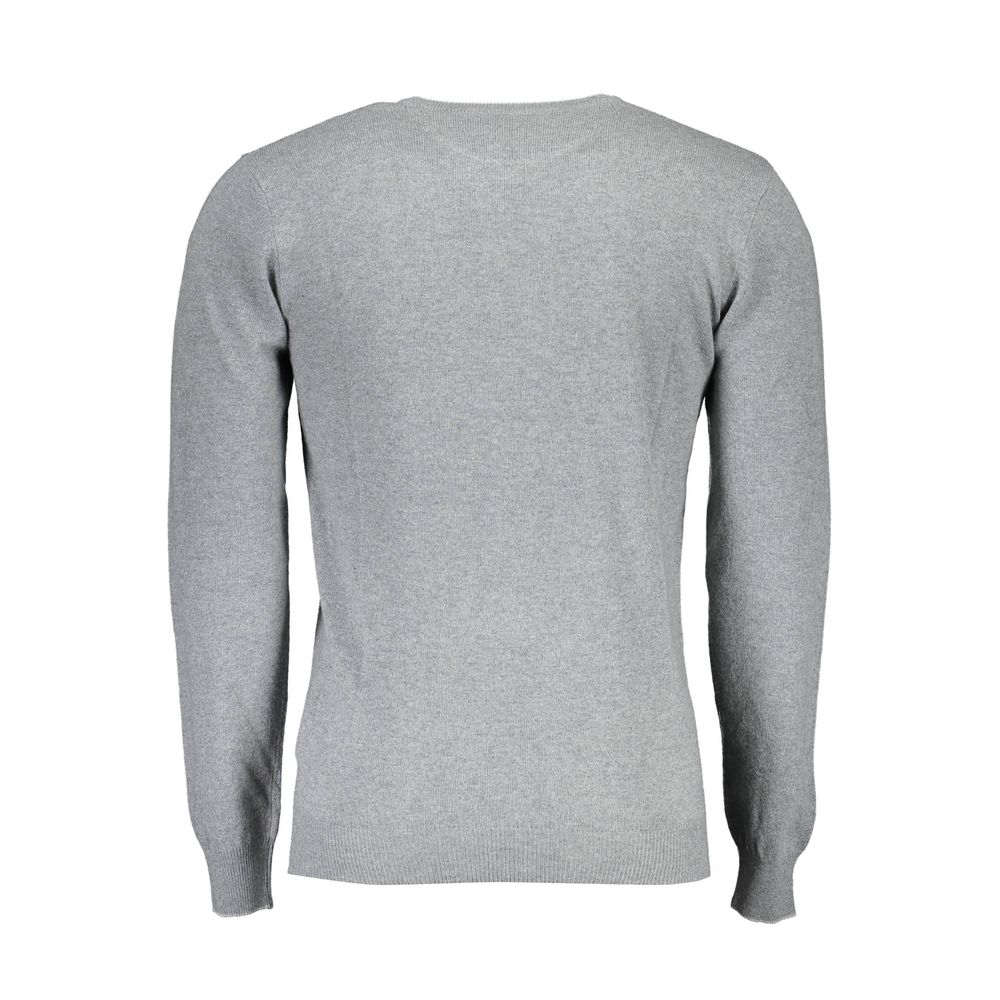 Herrenpullover aus grauer Wolle
