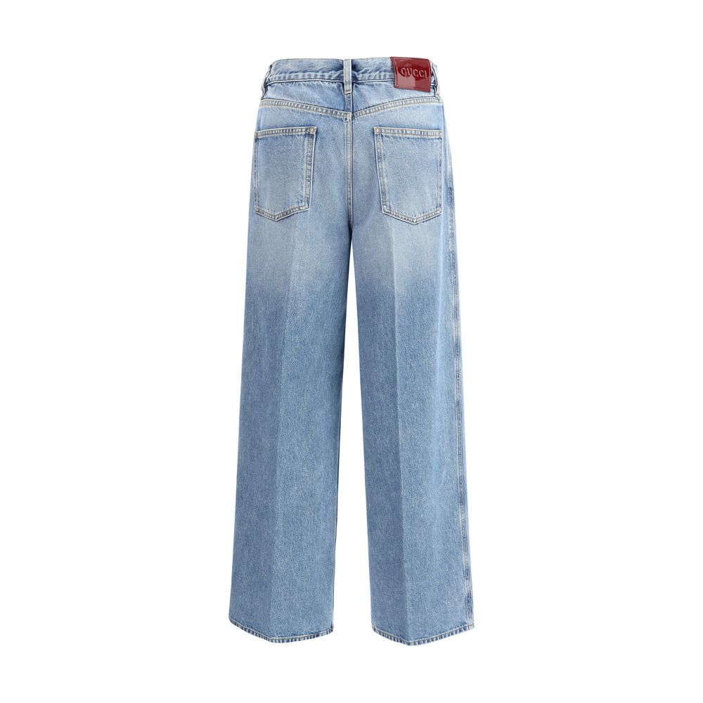 Hellblaue Jeans aus Baumwolldenim