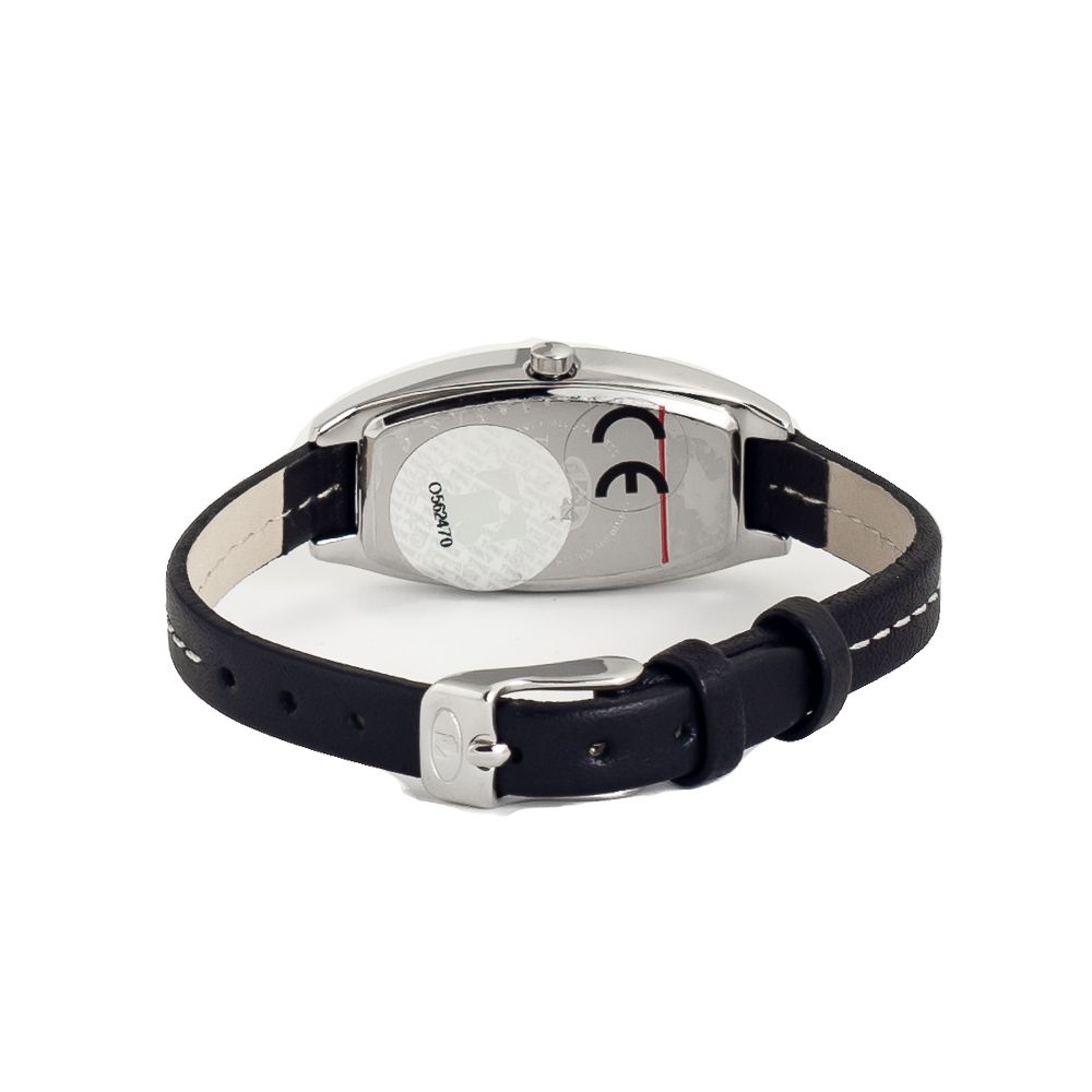 Uhr mit schwarzem Lederarmband