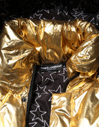 Goldener gesteppter Daunenjacke mit Kapuze und durchgehendem Reißverschluss