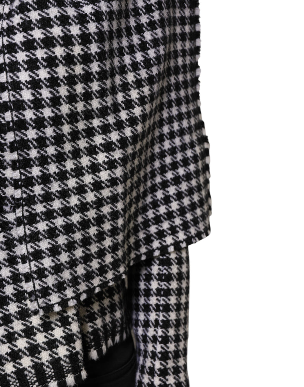 Mehrfarbige Wolljacke mit Monochrommuster