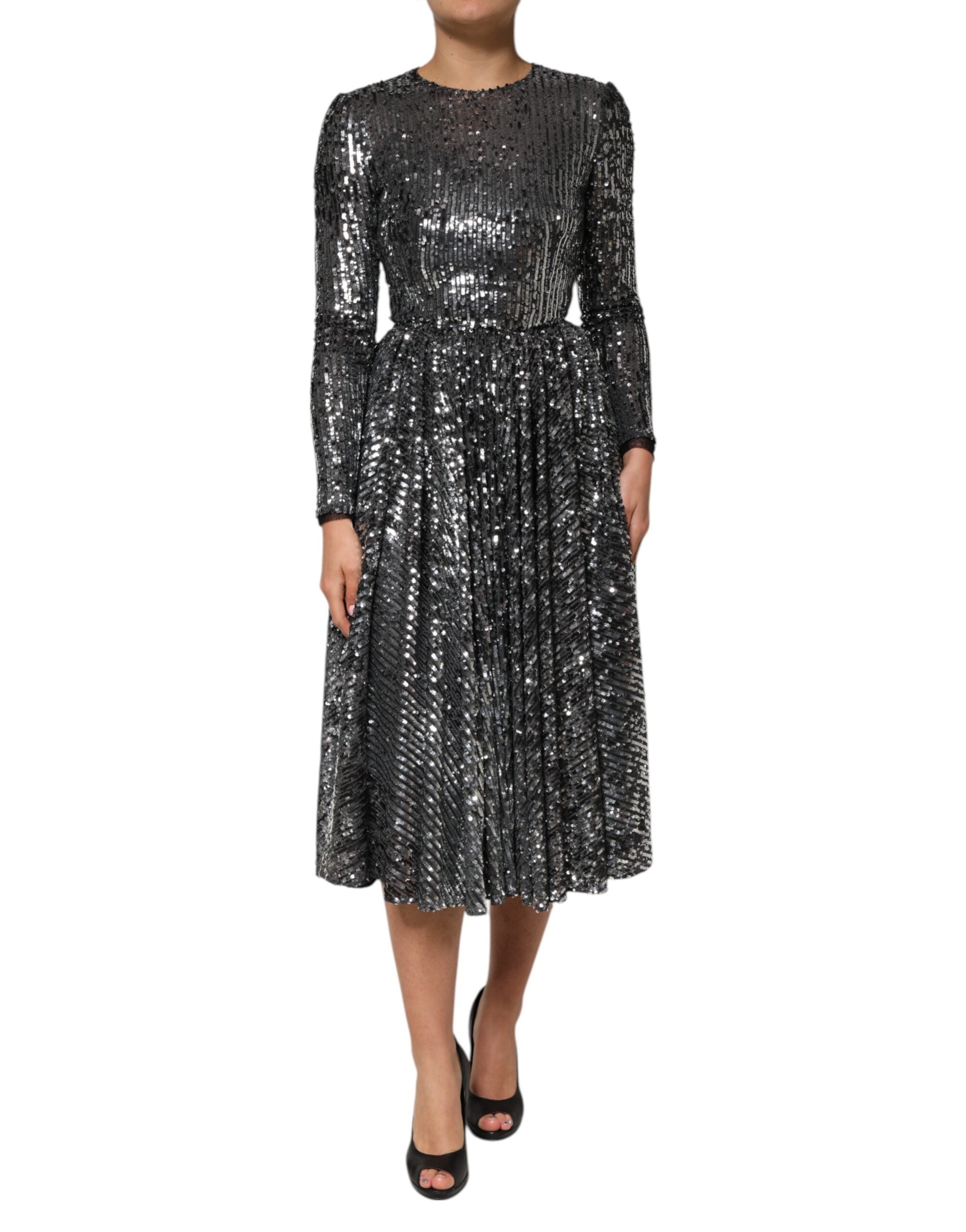 Schwarzes, knielanges A-Linien-Kleid mit langen Ärmeln und Pailletten