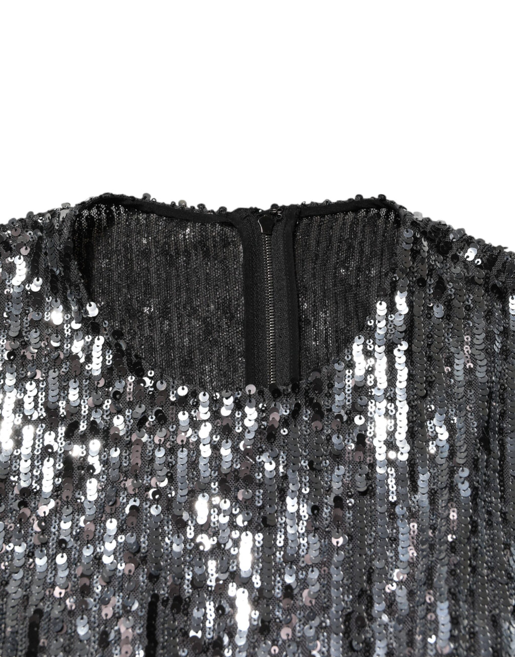 Schwarzes, knielanges A-Linien-Kleid mit langen Ärmeln und Pailletten