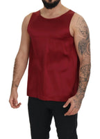 Rotes, ärmelloses Seiden-T-Shirt mit Rundhalsausschnitt