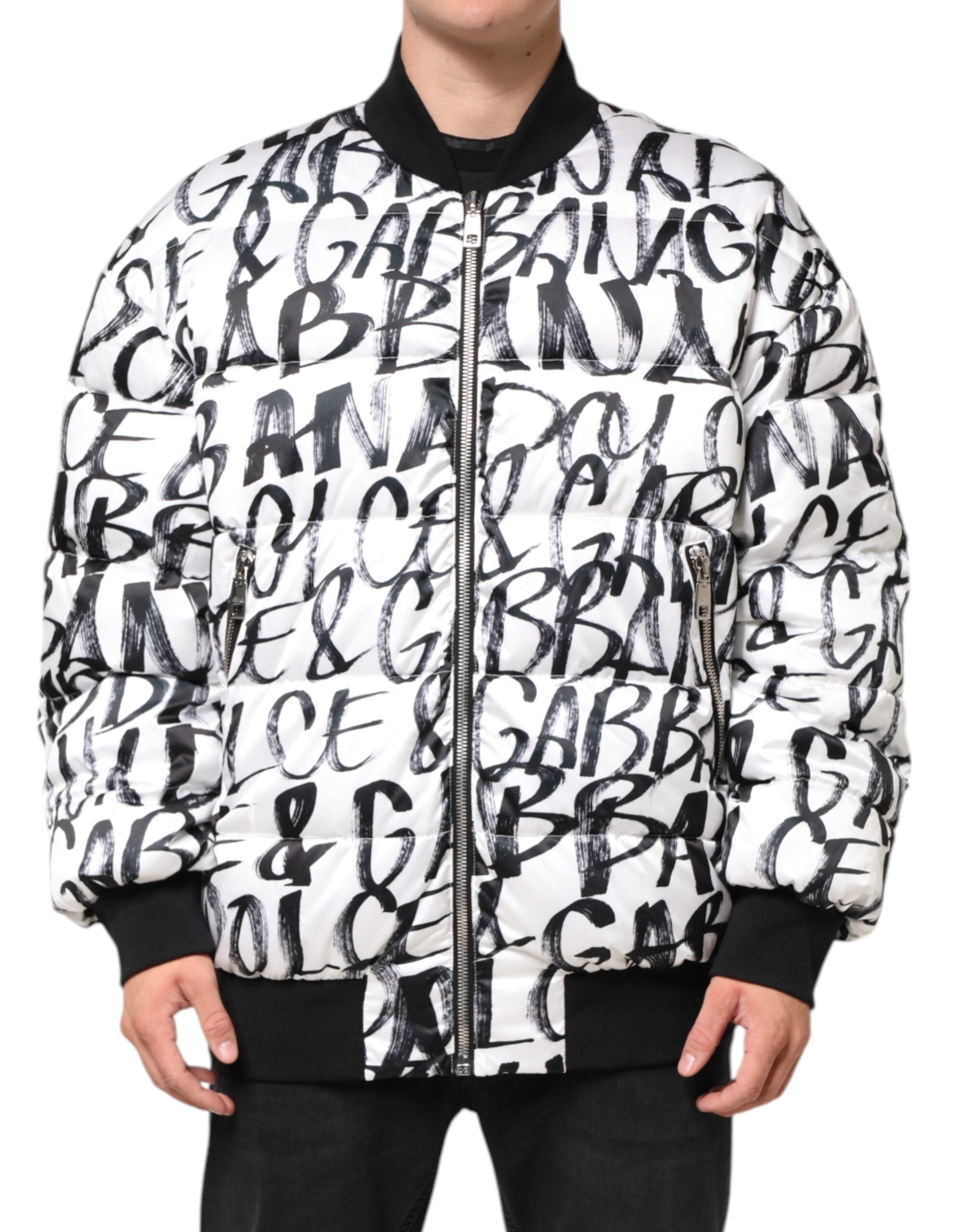 Weiße schwarze Graffiti-Logo-Steppbomberjacke