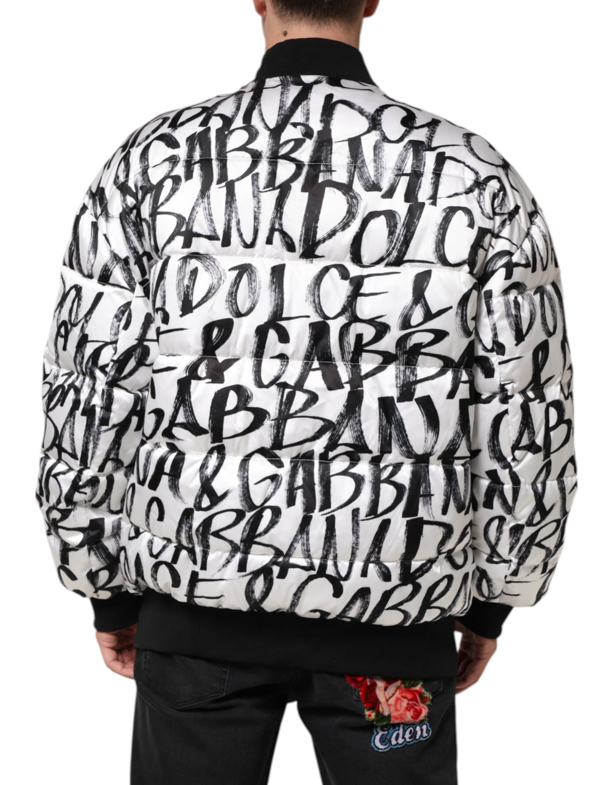 Weiße schwarze Graffiti-Logo-Steppbomberjacke