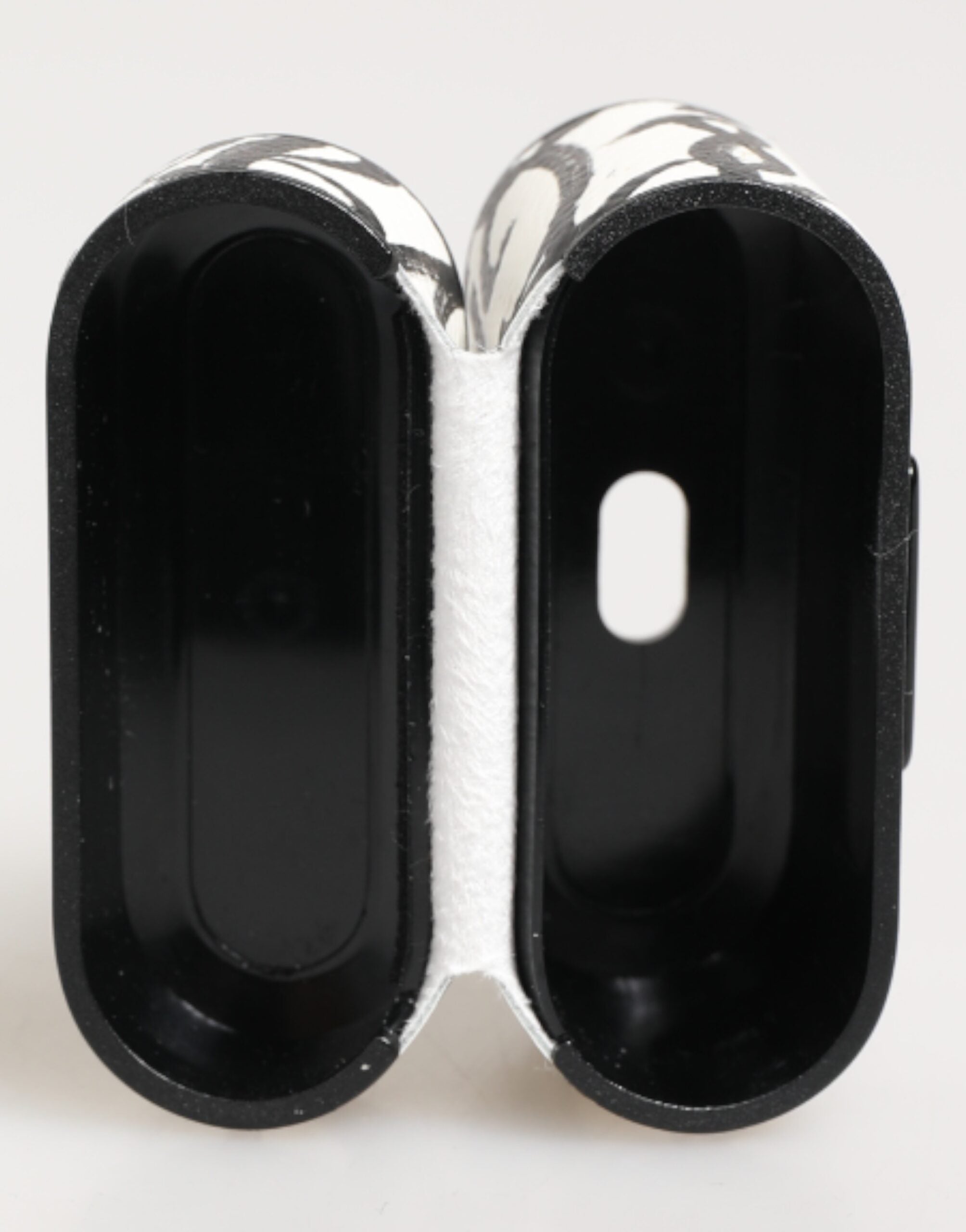 Schwarzes weißes Leder Airpods-Etui mit Monogrammprint und Logo