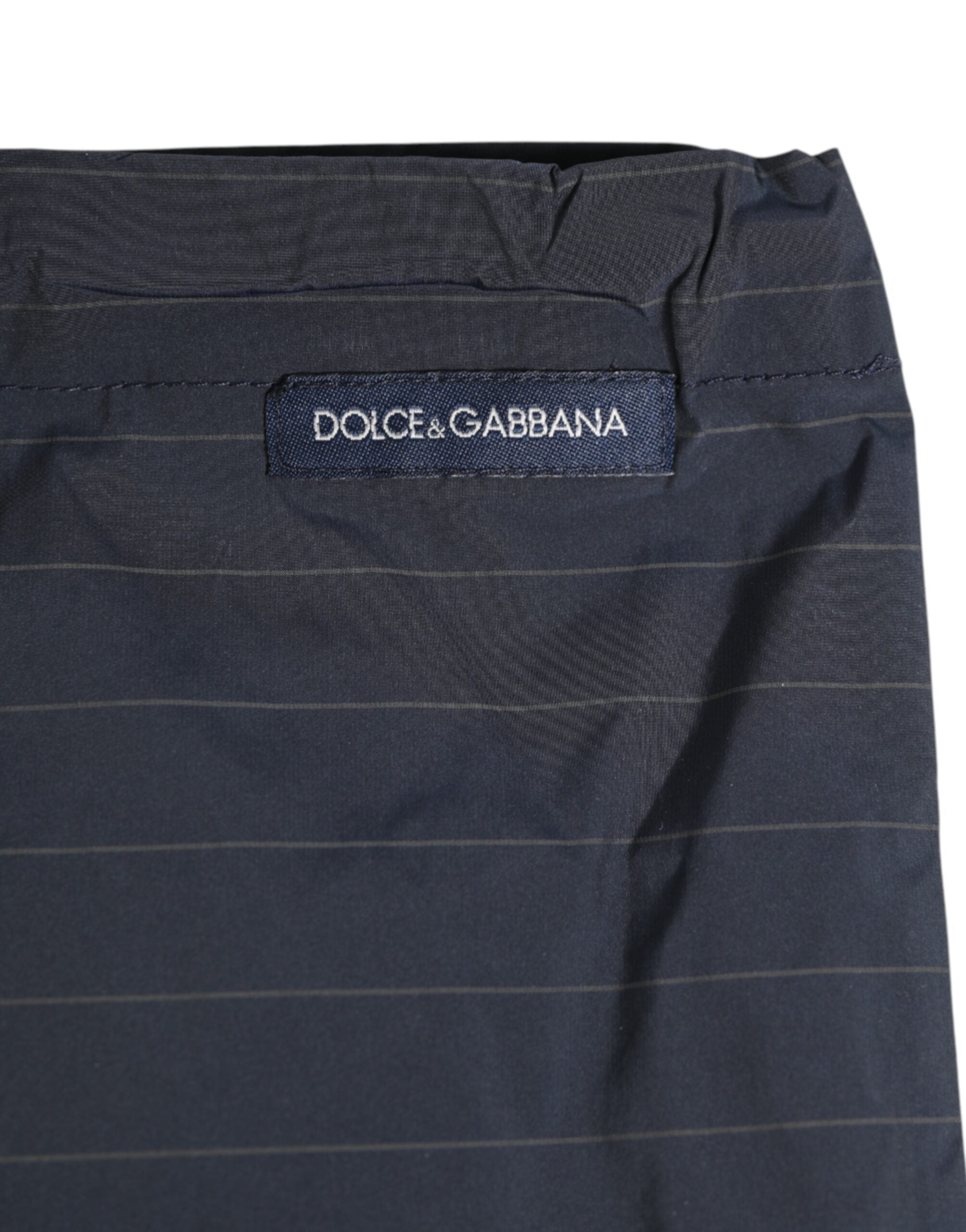 Herren-Badeshorts aus marineblauem Polyester mit Nadelstreifen